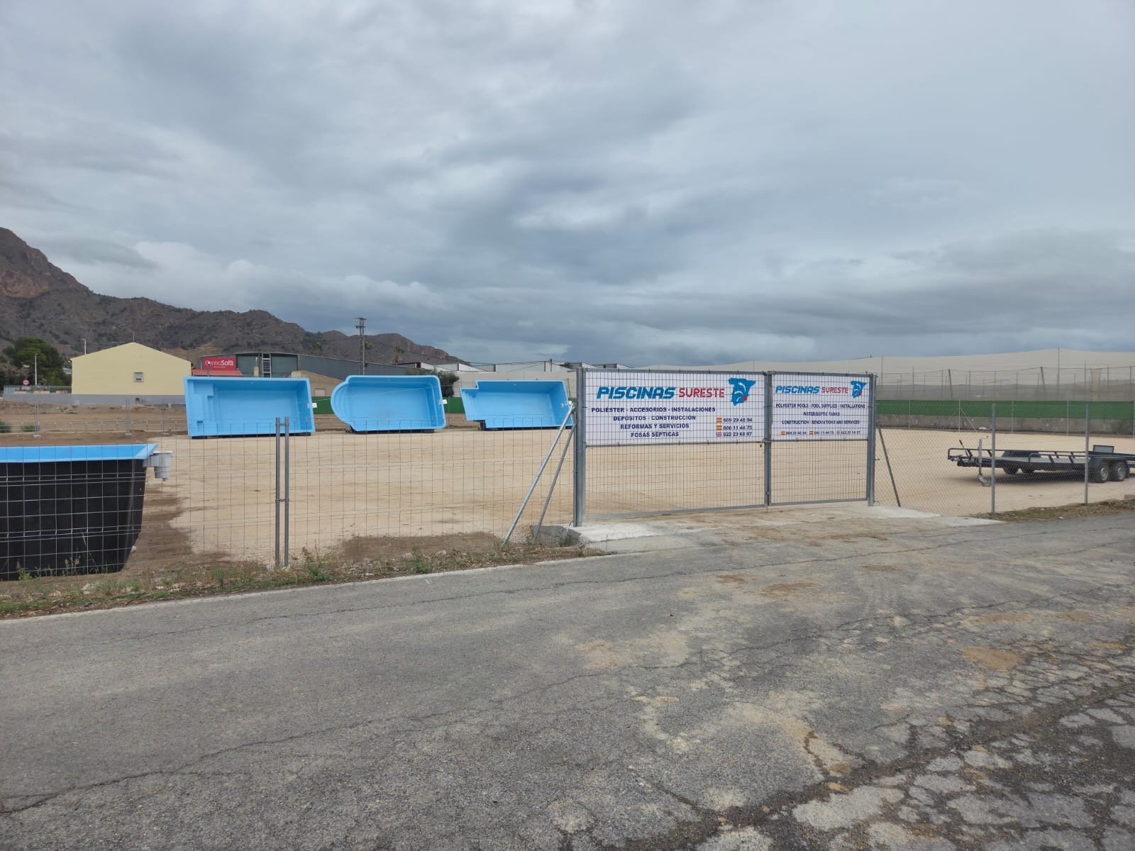 Nuestra exposición de piscinas - Vista 1